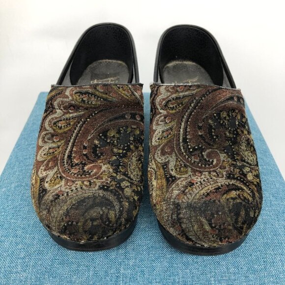 Dansko Vegan Professional Paisley Tapestry Velvet Clogs size 7.5-8 - Picture 3 of 16